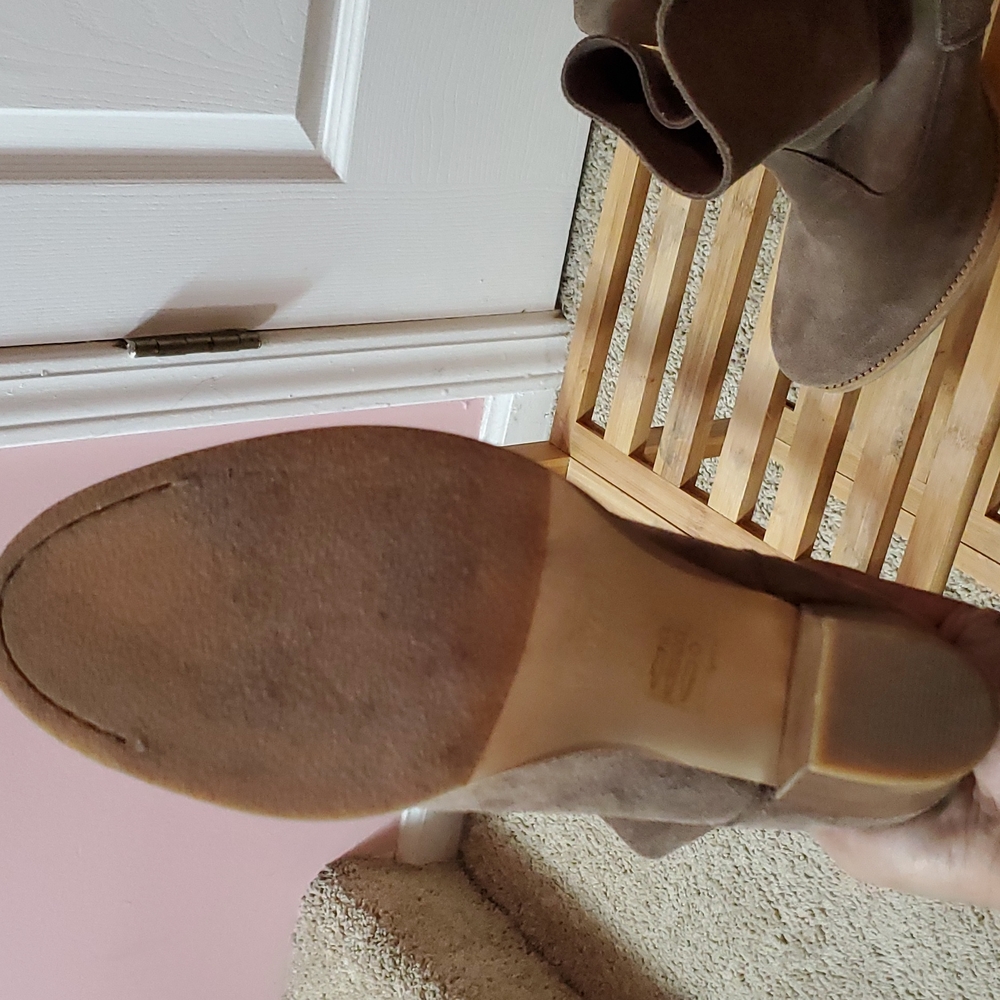 Brown Booties - Picture 4 of 4